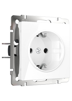 Розетка с заземлением и шторками Werkel белый W1171101 4690389155123