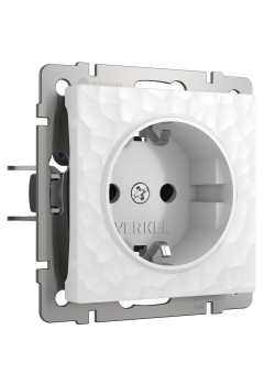 Розетка Werkel Hammer с заземлением и шторками белый W1271101 4690389162817