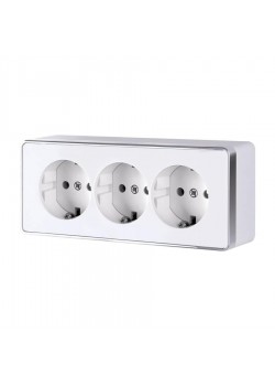 Розетка тройная с заземлением и шторками Werkel Gallant белый W5073101 4690389163913