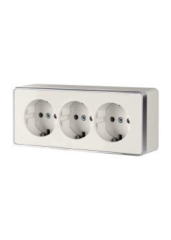 Розетка тройная с заземлением и шторками Werkel Gallant слоновая кость W5073103 4690389163906